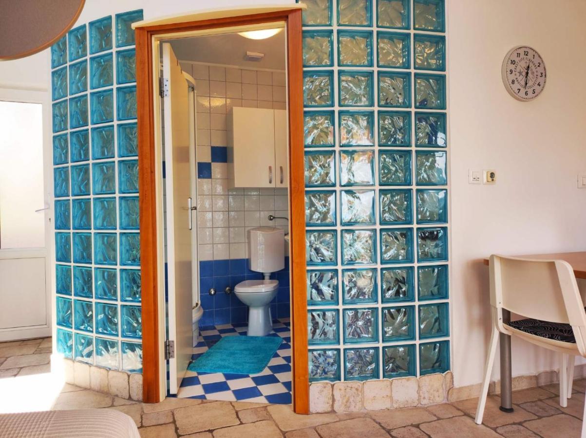 Lavanda Apartment Krk Town Eksteriør billede