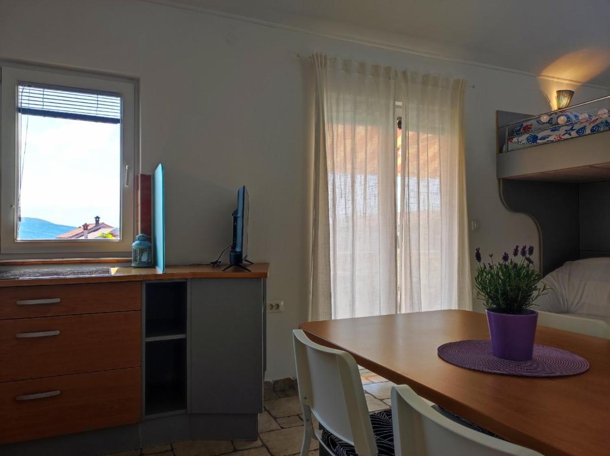 Lavanda Apartment Krk Town Eksteriør billede
