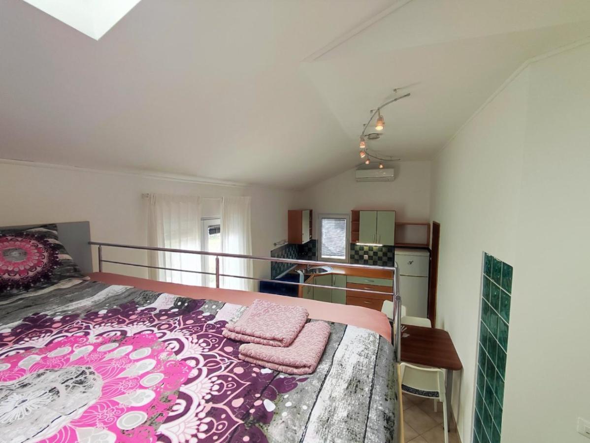 Lavanda Apartment Krk Town Eksteriør billede